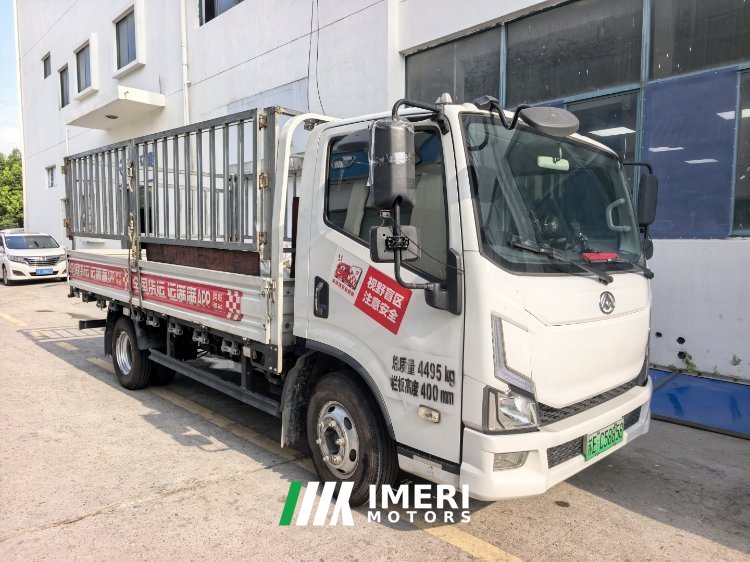 SAIC Yuejin T1 4.2 m - грузовик из Китая