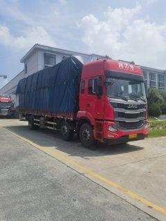 JAC Gallop A5 270 hp 6X2 9.7 m - фото 3