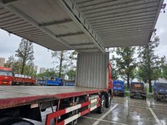 Dongfeng Liuzhou Chenglong H7 315 hp 6X2 9.6 m - фото 7
