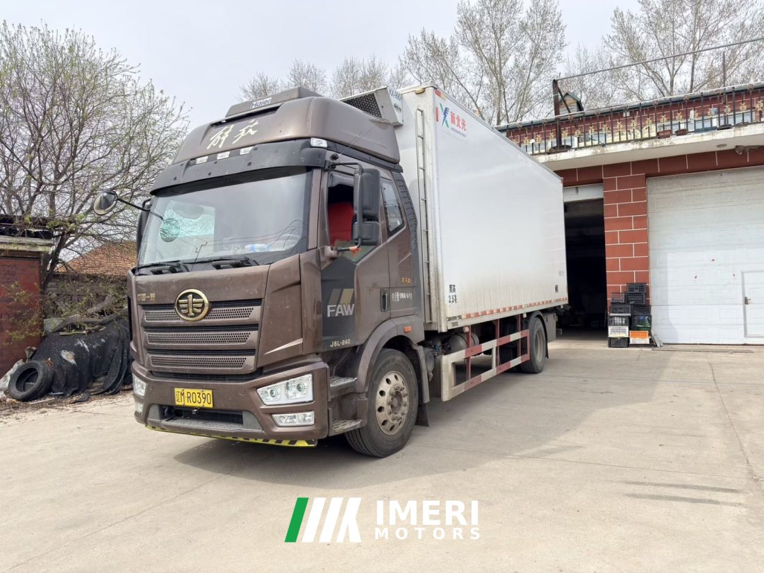 FAW Jiefang J6L 240 hp 4X2 - грузовик из Китая
