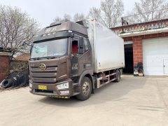 FAW Jiefang J6L 240 hp 4X2 - фото 1