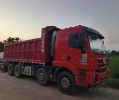 SAIC Hongyan 320 hp 8X4 6.5 m - фото 3