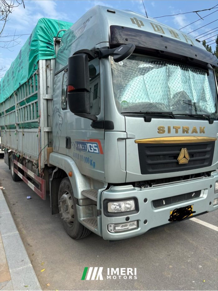 Sinotruk Sitrak G5 290 hp 6X2 6.8 m - грузовик из Китая