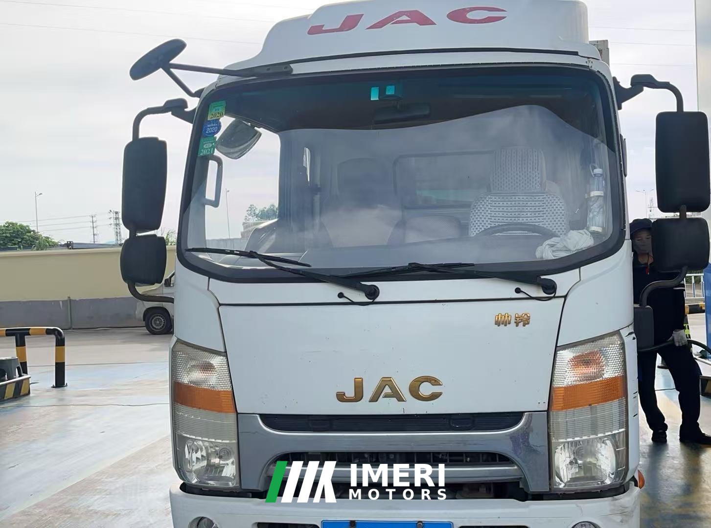 2019 JAC 129 hp 4X2 3.82 m