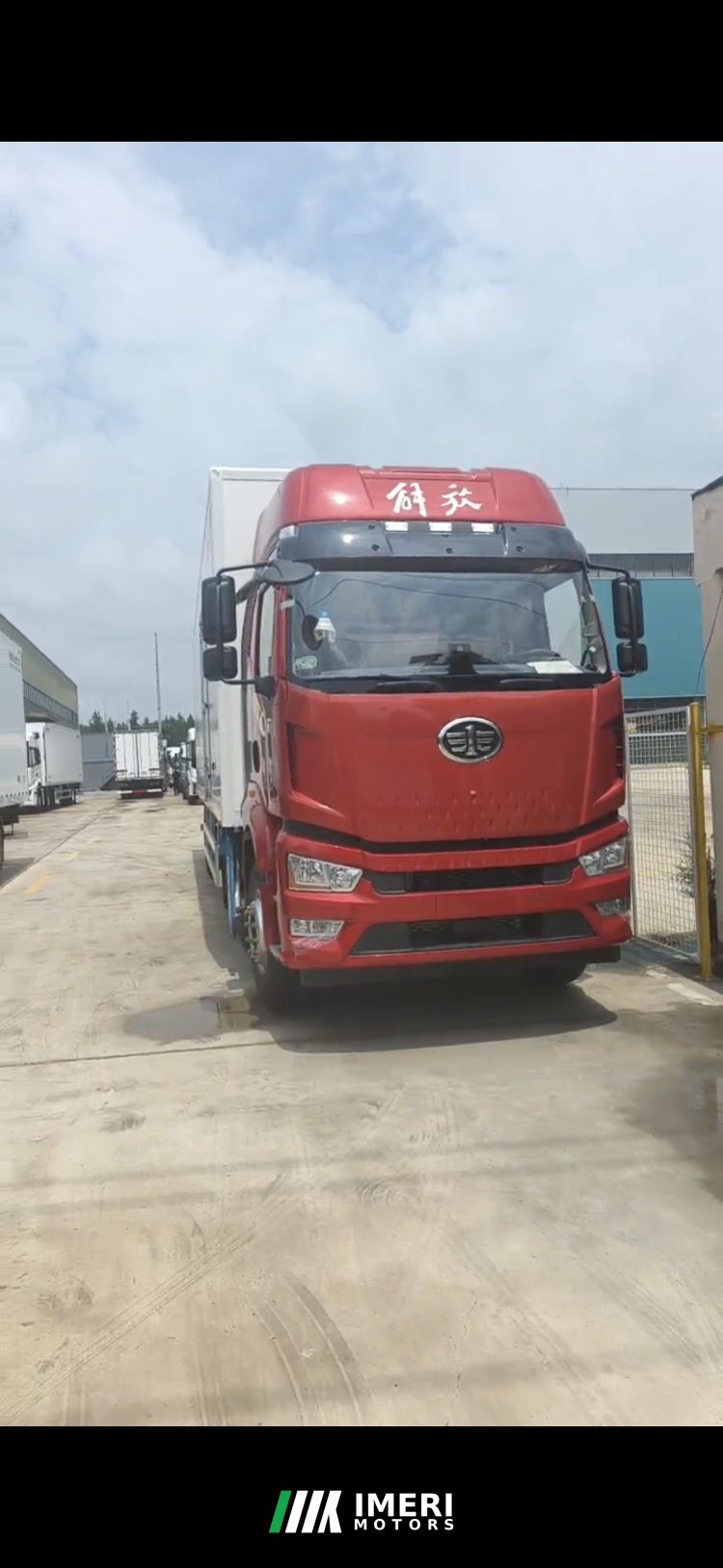 FAW Jiefang J6F 320 hp 4X2 9.6 m - грузовик из Китая