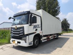 Sinotruk HOWO Max 290 hp 4X2 9.6 m - фото 2