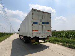 Sinotruk HOWO Max 290 hp 4X2 9.6 m - фото 3