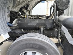 Sinotruk HOWO Max 290 hp 4X2 9.6 m - фото 7
