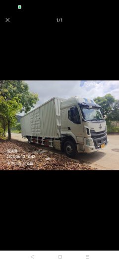 Dongfeng Liuzhou Chenglong H5 260 hp 4X2 9.7 m - фото 3