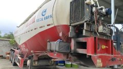10.5 m x25 m 3 tank semi-trailer - фото 2