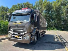 Sinotruk Hohan J5G 240 hp 4X2 6.8 m - фото 2