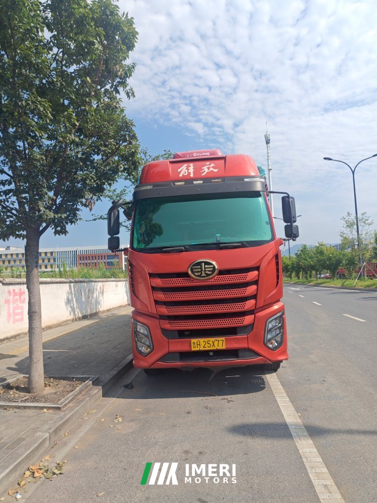 FAW Jiefang J6G 280 hp 4X2 6.75 m - грузовик из Китая