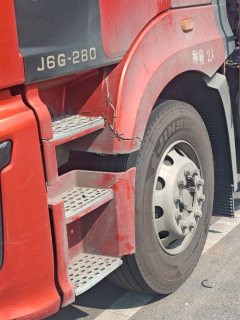 FAW Jiefang J6G 280 hp 4X2 6.75 m - фото 10
