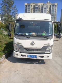 Dongfeng Liuzhou Chenglong L2 116 hp 4X2 4.2 m - фото 2