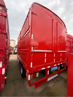 SINOTRUK HOWO Light Duty Truck Commander 170 hp 4X2 4.15 m - фото 11