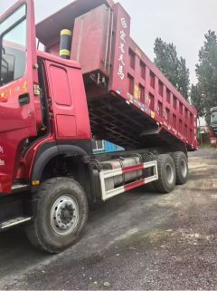 Sinotruk HOWO HOWO-7 380 hp 6X4 6 m - фото 2