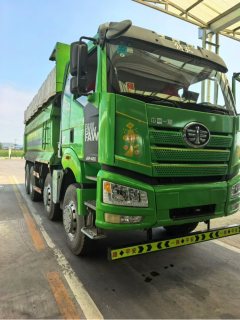 FAW Jiefang J6P 460 hp 8X4 5.8 m - фото 2