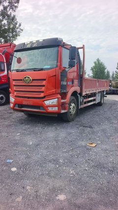 FAW Jiefang J6L 240 hp 4X2 6.75 m - фото 1