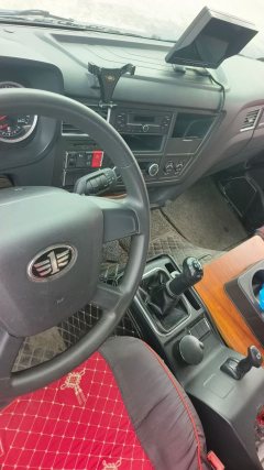FAW Jiefang J6L 240 hp 4X2 6.75 m - фото 3