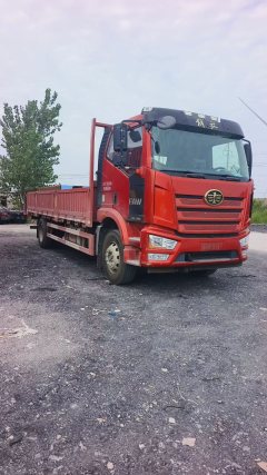 FAW Jiefang J6L 240 hp 4X2 6.75 m - фото 6