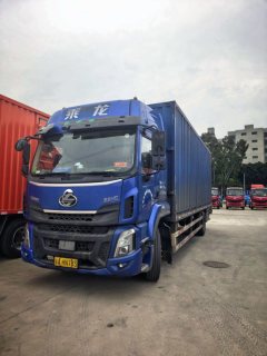 Dongfeng Liuzhou Chenglong H5 230 hp 4X2 8.3 m - фото 1