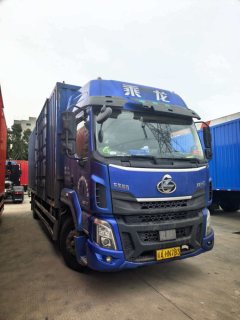 Dongfeng Liuzhou Chenglong H5 230 hp 4X2 8.3 m - фото 2