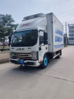 JAC Shuailing S6 130 hp 4X2 4.15 m - фото 1