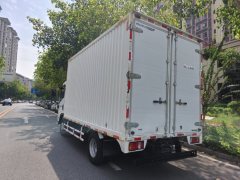 Qingling Isuzu KV100 120 hp 4X2 4.13 m - фото 8