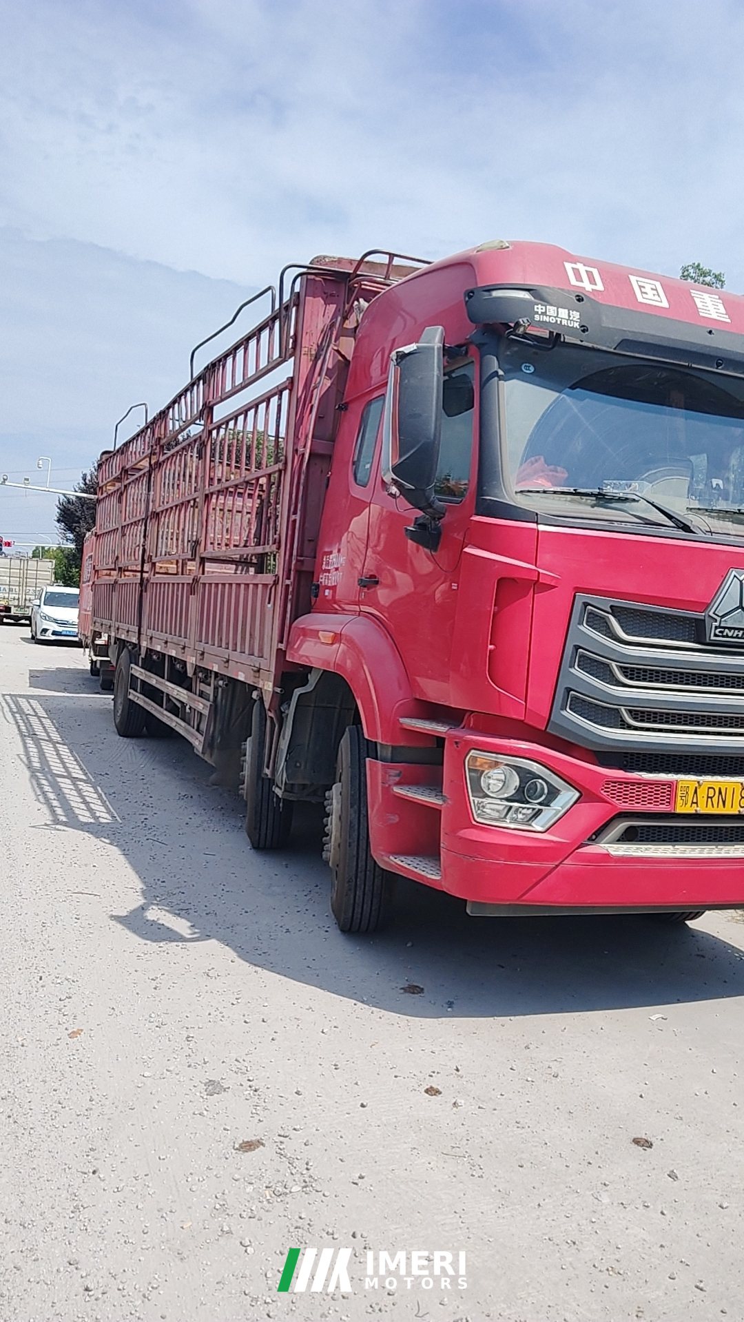 2021 Sinotruk HOWO TX7 310 hp 4X2 9.6 m