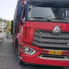 Sinotruk HOWO TX7 310 hp 4X2 9.6 m - фото 2