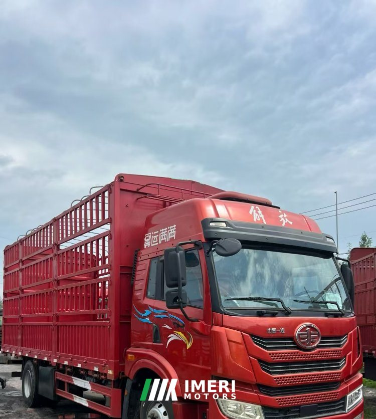 2023 FAW Jiefang JK6 290 hp 4X2 6.8 m