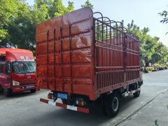 SINOTRUK HOWO Light Duty Truck 160 hp 4X2 4.15 m - фото 3