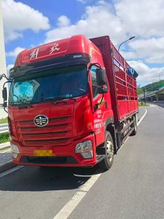 FAW Jiefang JK6 300 hp 4X2 6.8 m - фото 1