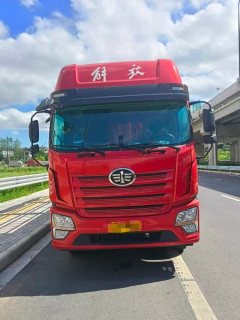 FAW Jiefang JK6 300 hp 4X2 6.8 m - фото 2