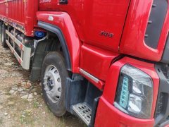 Dongfeng Liuzhou Chenglong H5 300 hp 4X2 6.8 m - фото 4