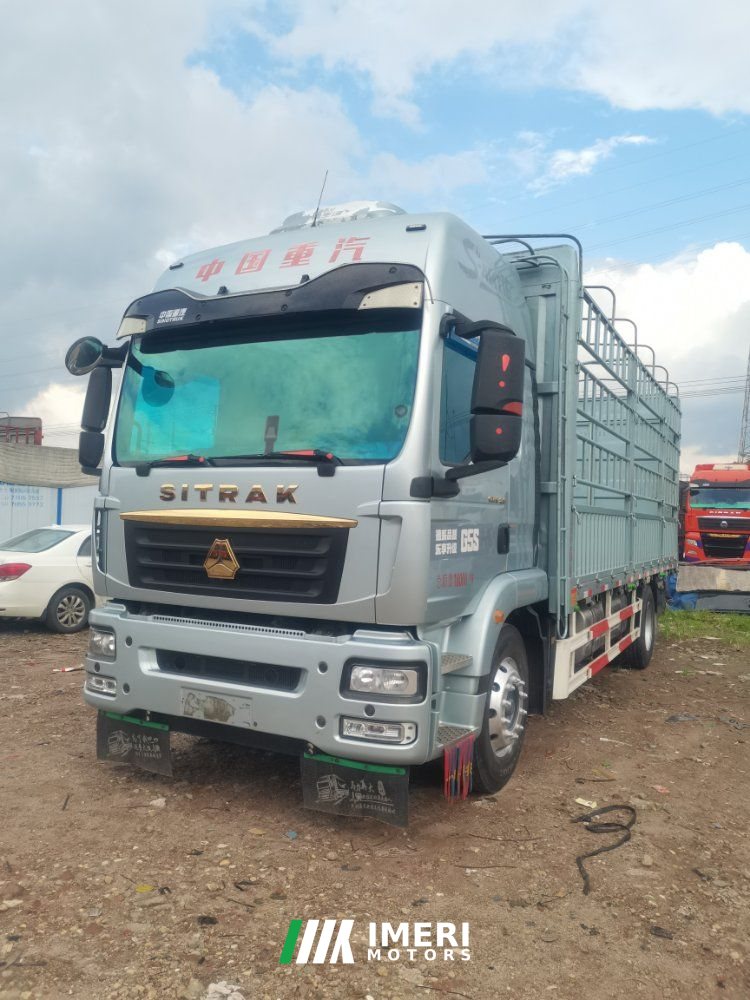 2024 Sinotruk Sitrak G5S 290 hp 4X2 6.75 m