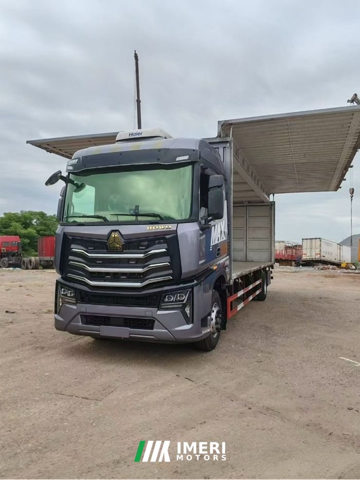 2025 Sinotruk HOWO Max 290 hp 4X2 9.6 m