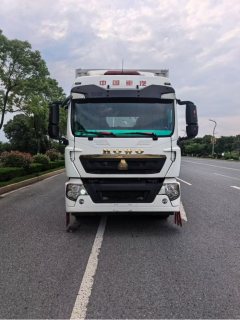 Sinotruk HOWO TX7 290 hp 4X2 9.6 m - фото 2