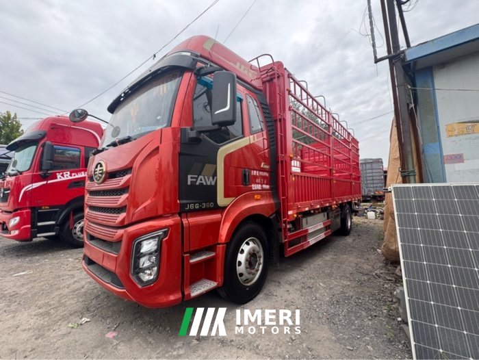 2025 FAW Jiefang J6G 360 hp 4X2 6.75 m
