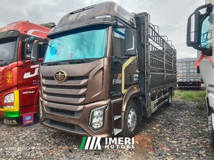 2024 FAW Jiefang J6G 320 hp 4X2 6.75 m