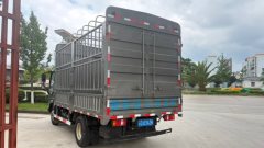 SINOTRUK HOWO Light Duty Truck Hanjiang 170 hp 4X2 4.15 m - фото 4