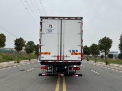 Foton Auman Galaxy 3 350 hp 4X2 7.8 m - фото 8