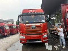 FAW Jiefang J6P 320 hp 8X4 9.65 m - фото 2