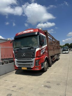 SANY 430 hp 8X4 9.5 m - фото 2
