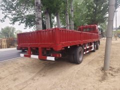 Sinotruk HOWO TX7 330 hp 6X2 7.8 m - фото 4