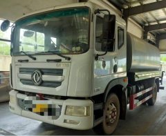 Dongfeng Duolika D9 210 hp 4X2 7.7 m - фото 1