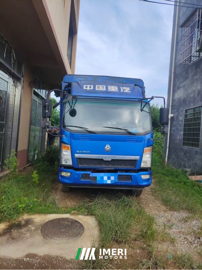 SINOTRUK HOWO Light Duty Truck Hanjiang 156 hp 4X2 4.15 m - грузовик из Китая