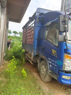 SINOTRUK HOWO Light Duty Truck Hanjiang 156 hp 4X2 4.15 m - фото 2