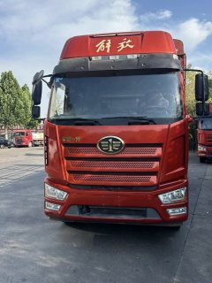 FAW Jiefang J6L 220 hp 4X2 6.75 m - фото 1