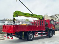 Sinotruk HOWO T5G 240 hp 4X2 5.2 m - фото 5